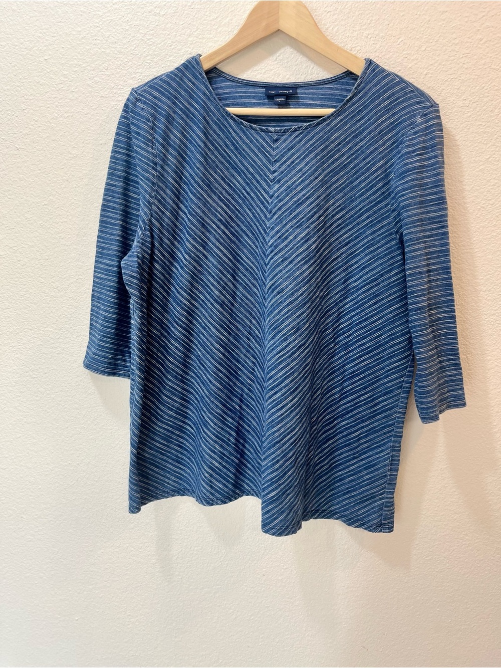 Tommy Bahama Blue Striped V-Pleat Knit Top